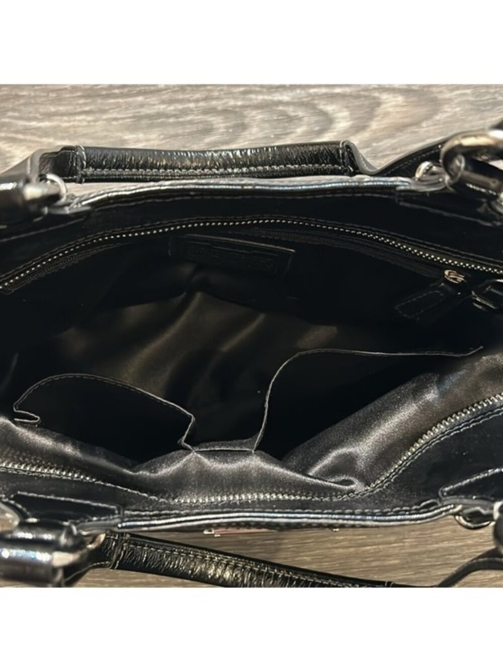 Coach Gallery Embossed Patent Leather Tote Shoulder City Bag Black Y2K - Picture 11 of 16